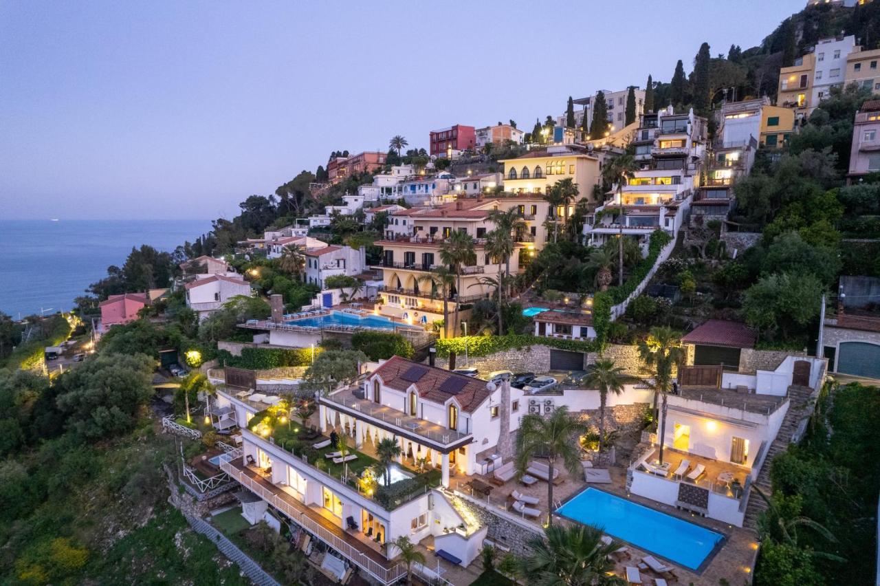 Luxury Taorum With Spectacular Sea Views In Villa Taormine