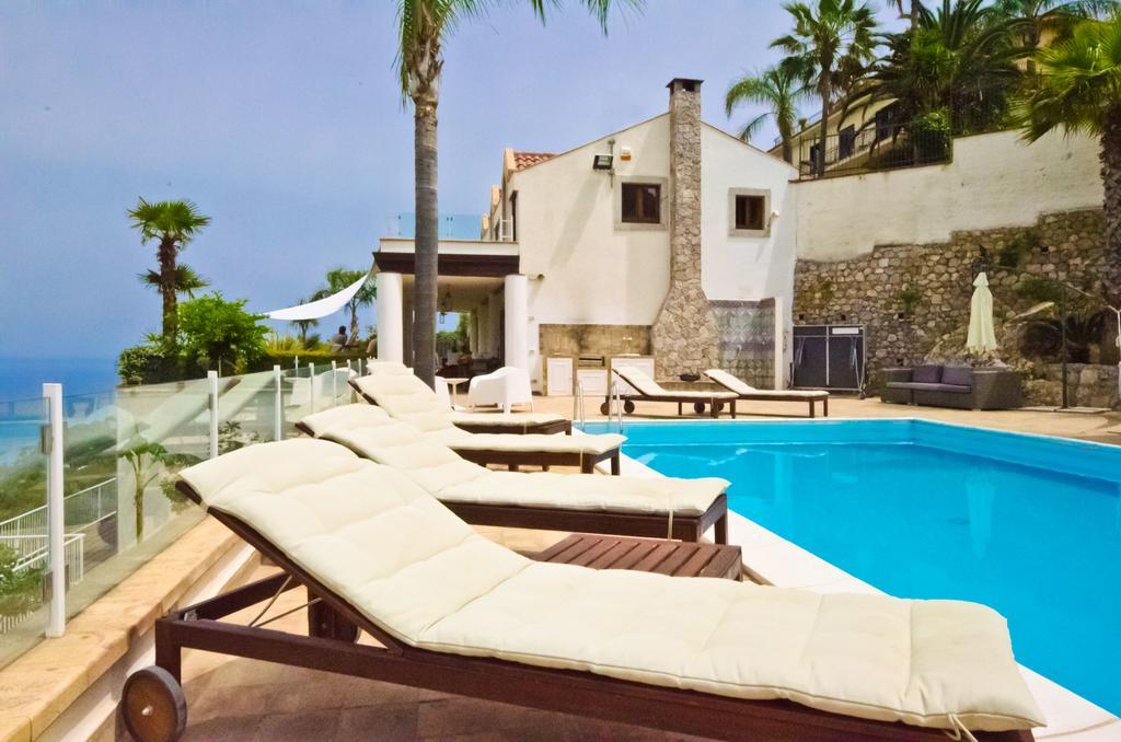 Luxury Taorum With Spectacular Sea Views In Taormine