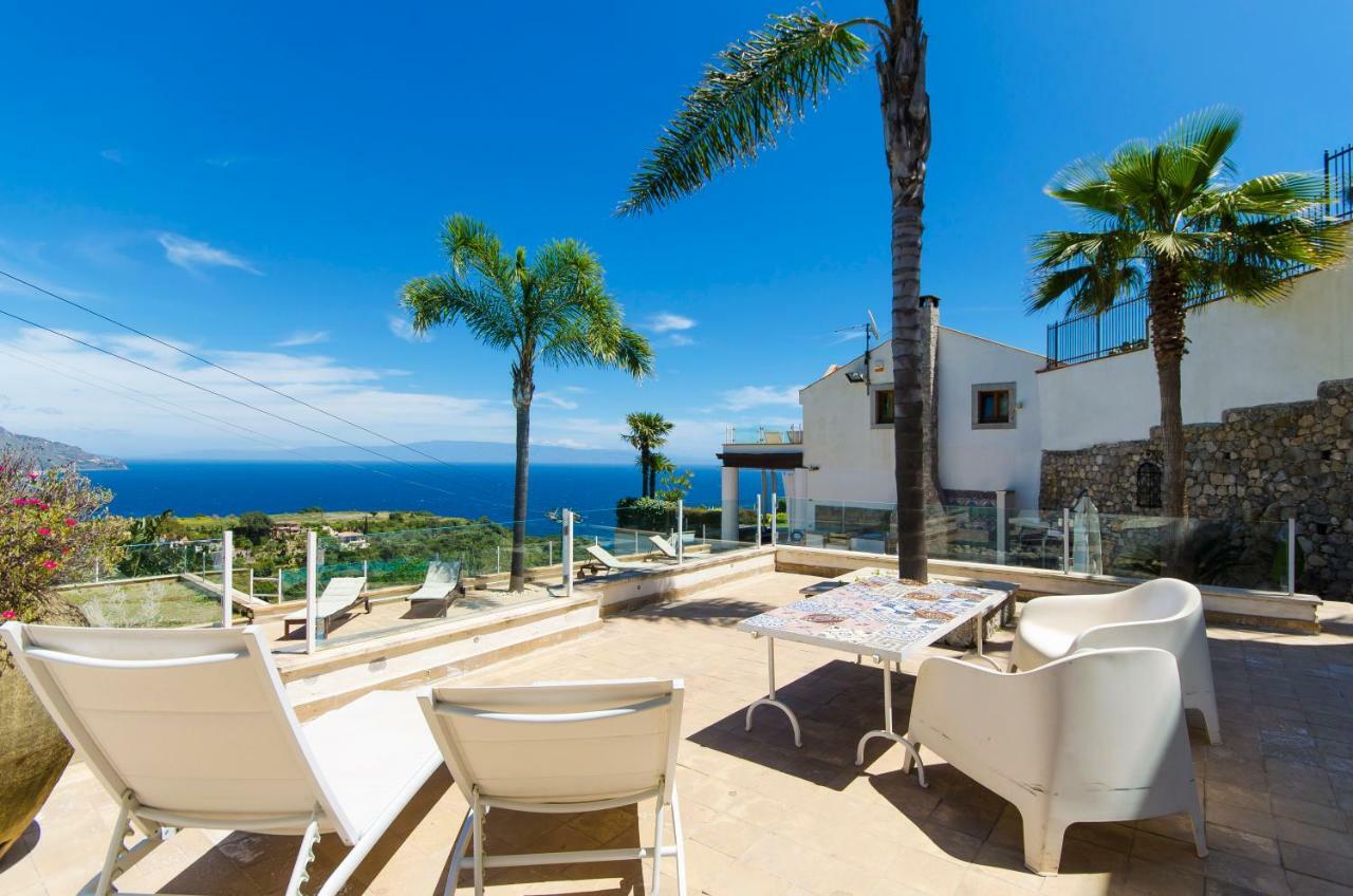 Villa Luxury Taorum With Spectacular Sea Views In Taormine