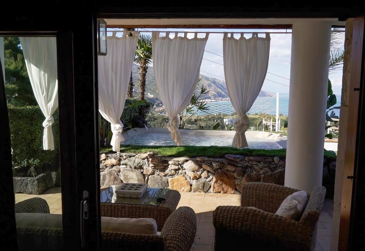Villaer Luxury Taorum With Spectacular Sea Views In *